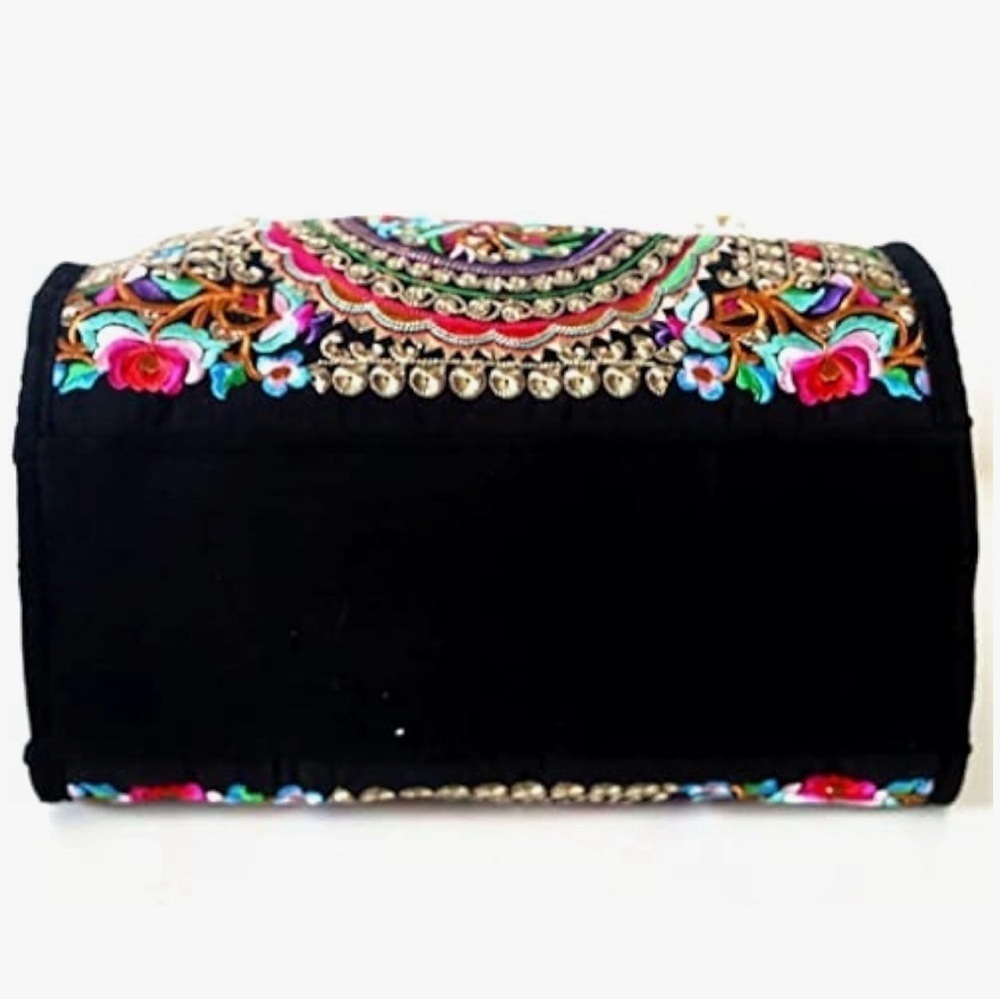 Daubdo Black Floral Canvas Embroidered Casual Shoulder Satchel Bag - Picture 6 of 11